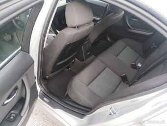 BMW Rad 3 320d A/T - 10