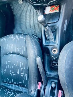 Peugeot 206 SW 1,6 80kw - 10