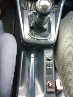 Predám auto Audi A4 1.9tdi 85kw - 10