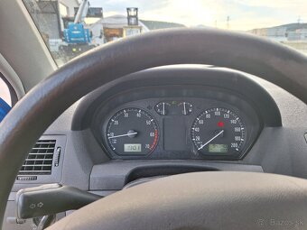Skoda fabia 1 1.2htp 40kw rok 2003 - 10