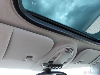 Mini One 1,4i 70kW M6 panoráma - 10