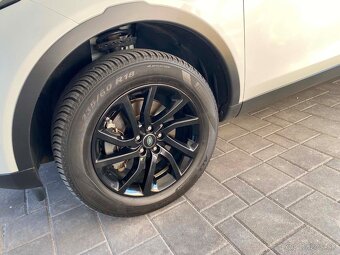 Land Rover Discovery Sport - 10