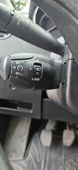 Peugeot 308 1.4i - 10