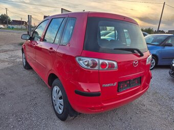 Mazda 2 - 10