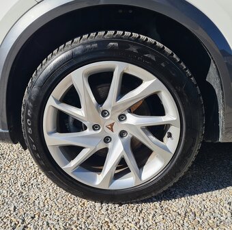 CUPRA FORMENTOR 1.4 TSI EHYBRID DSG / MOŽNÝ ODPOČET DPH - 10