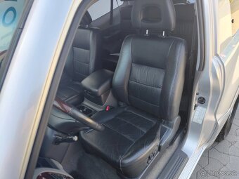 Mitsubishi Pajero 3.2 DI-D GLX 4WD,AT, 118kW, 3d. - 10