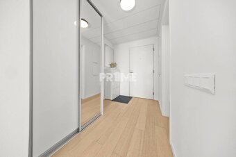 EXKLUZÍVNY 2i byt (16 p.),SKY PARK, KLÍMA, VÝHĽAD, PARKING, - 10