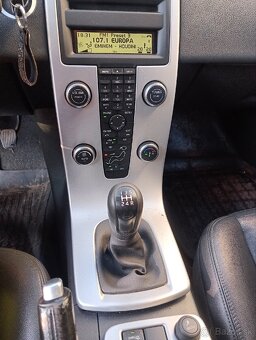 Volvo V50 1.6 d 80 kw - 10