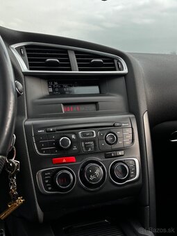 Citroën DS4 1.6 e-HDi - 10