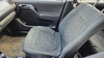 Volkswagen Golf III 1,8i 66kw kód motora :ADZ kombi - 10