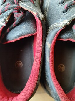 PREDÁM PRACOVNÚ OBUV - 10