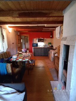 NOVÁ CENA/ Dobová chalupa Slatina nad Bebravou - 10