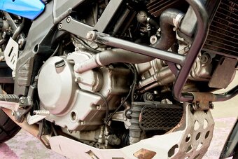 Suzuki V-Strom 650DL - 10