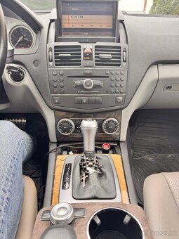 Mercedes C350 - 10