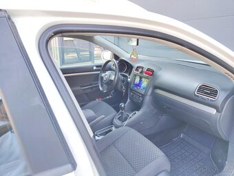 Volkswagen Golf 6 Variant 1.6 TDi - 10