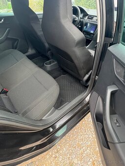 Škoda Rapid 1.6 TDI Sportline - 10