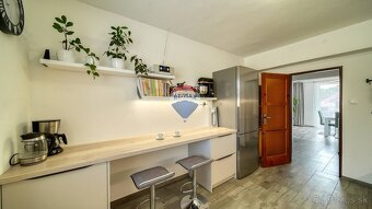 Rodinný dom s garážou, Banka, okr. Piešťany - 10