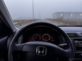 HONDA CIVIC 1.6 VTEC / garážovaná - 10