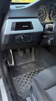 Bmw 318i e91 105kw - 10