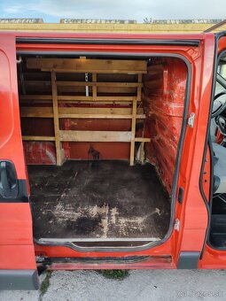 Renault Traffic 2.0dci 66kw - 10