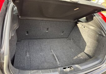 Volvo V40 2.0d - 10