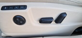 Skoda Superb 2.0 tdi DSG CR Elegance - 10