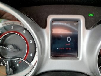 Predám Fiat freemont 2.0 16v diesel 7 miestne - 10