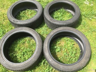 Predám pneumatiky 195/45 R16 3x Nexen Nfera + 1x Barum - 10