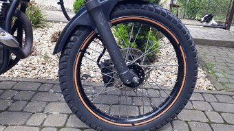 Yamaha XG 250 Tricker - 10