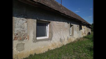 Na predaj starší rodinný dom s veľkou záhradou. - 10