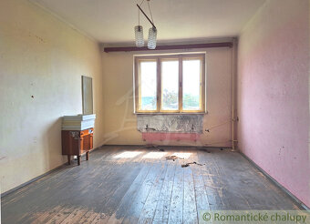 Priestranný dom na Liptove, ktorý má výhľad z izby na Kriv - 10