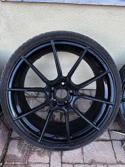 Ispiri FFR6 8.5 ET45 R20 5x112 - 10