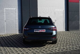 Škoda Superb Combi Sportline 2.0TDI 4x4 DSG - 10