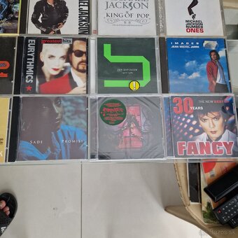 CD-čka...AC/DC,MEGADETH,METALLICA,BRUCE DICKINSON,MOBRULES.. - 10