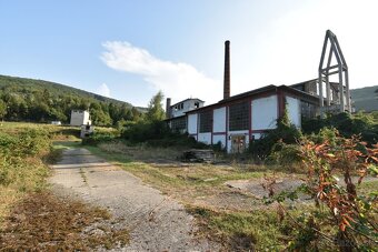 Horné Orešany: výrobno skladový areál na pozemku 29.803m2 - 10
