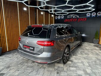Volkswagen Passat Variant 2.0 TDI Highline DSG - 10