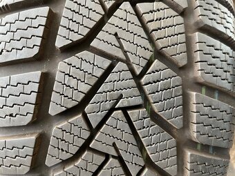 R16 skoro nová zimná sada 5x112 Audi Q2 - 10