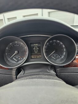 Škoda Superb  2 3.6 - 10