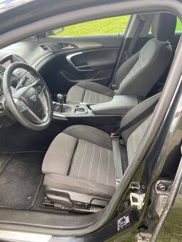 Predam Opel Insignia Sports Tourer - 10