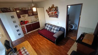 Kovarce - 4 izbový rodinný dom s garážou - 10