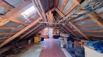 RODINNÝ DOM V OBCI LAZY POD MAKYTOU VO VÝHRADNOM... - 10