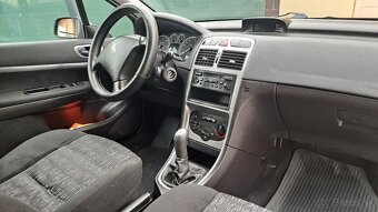Peugeot 307 1.4HDI 50kw r.v.2005 Kupene SR - 10