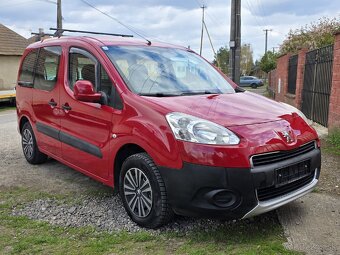 Peugeot Partner Tepee 1.6i Facelift mod. 2014 145 tisíc km - 10