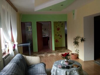 Predám veľký rodinný dom 7 izbový obci Dolný Ohaj - 10
