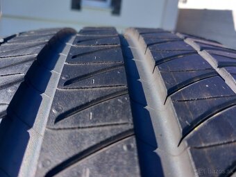 Dvojrozmer 275/40 r19 a 245/45 r19 michelin - 10