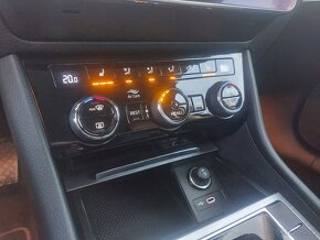 ŠKODA SUPERB 1.5TSI 110KW DSG VIRTUAL COCKPIT - 10