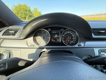 Volkswagen Passat B7 2.0TDi 130kW DSG Highline - 10
