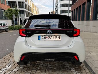 ✅Toyota Yaris 1.5 Hybrid ,Selection, 2021, 43 000km, Záruka - 10
