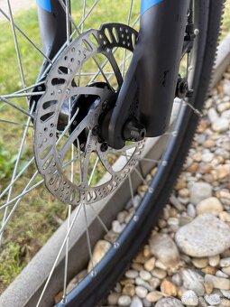 Krásny Rockrider ST120L – 27,5”, kotúčovky, výbava, top stav - 10