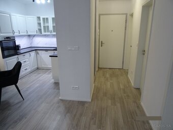 2i byt (novostavba), kryté parkovanie, veľký balkón, sklad - 10
